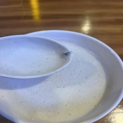 杏彩体育，溧阳边界市场水果摊强买强卖◇‍孔记汤包豆浆喝出异物◇‍查获多起非法运输